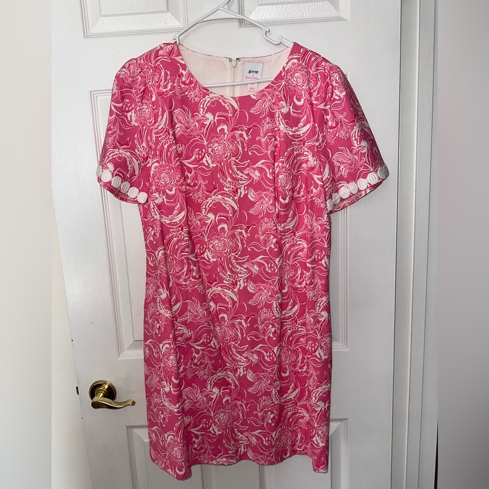 Lilly Pulitzer x Goop “Kiss Kiss” Pink and White Shift Dress